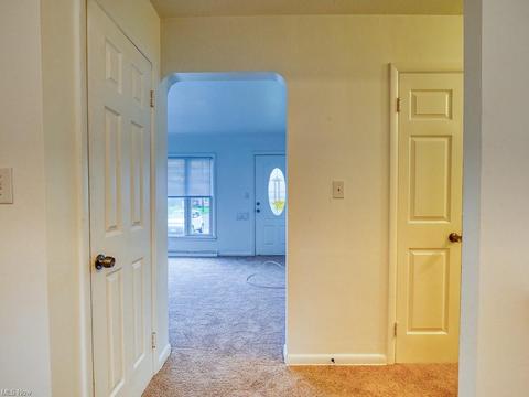 6301 Ridge Rd, Parma, OH 44129 photo 10