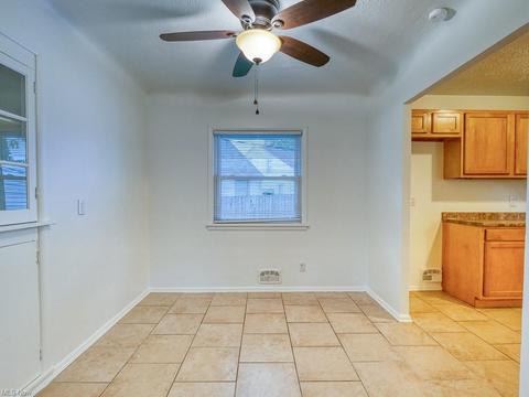 6301 Ridge Rd, Parma, OH 44129 photo 9