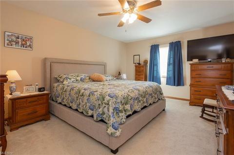 182 Green Garden Dr, Boardman, OH 44512 photo 18