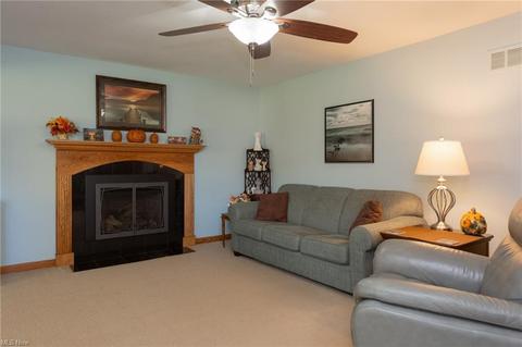 182 Green Garden Dr, Boardman, OH 44512 photo 14