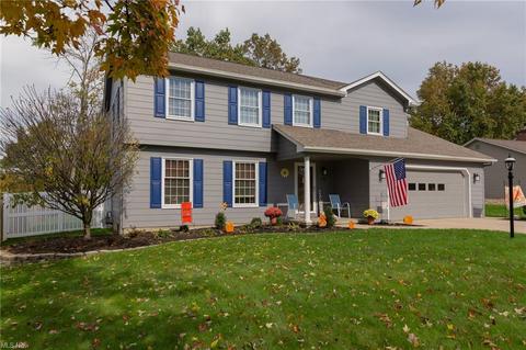 182 Green Garden Dr, Boardman, OH 44512 photo 2