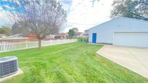 514 Spring St, Struthers, OH 44471 photo 14
