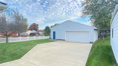 514 Spring St, Struthers, OH 44471 photo 13