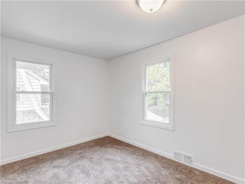 835 Peerless Ave, Akron, OH 44320 photo 15
