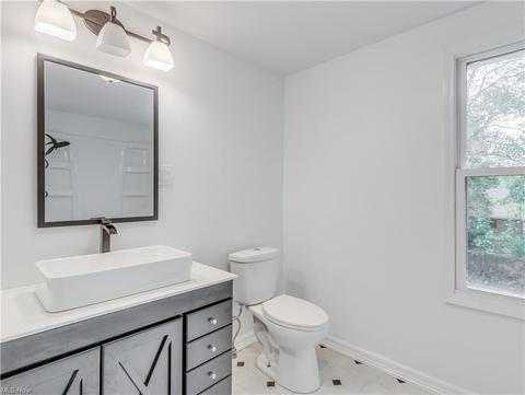835 Peerless Ave, Akron, OH 44320 photo 21