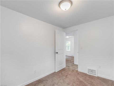 835 Peerless Ave, Akron, OH 44320 photo 20