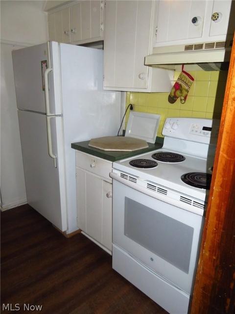 145 Pasadena Ave, Elyria, OH 44035 photo 12