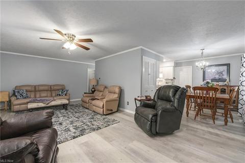 222 Colgate Ave, Elyria, OH 44035 photo 8