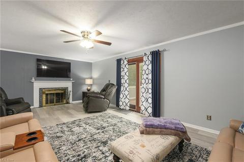 222 Colgate Ave, Elyria, OH 44035 photo 6