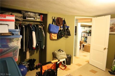 1535 E 254th St, Euclid, OH 44117 photo 29