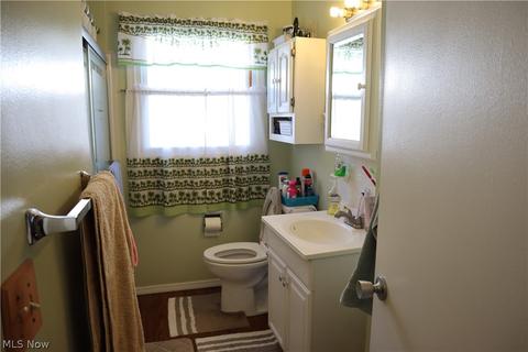 1535 E 254th St, Euclid, OH 44117 photo 23