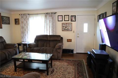 1535 E 254th St, Euclid, OH 44117 photo 11