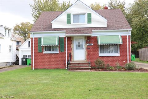 1535 E 254th St, Euclid, OH 44117 photo 1