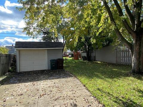 4203 Maplecrest Ave, Parma, OH 44134 photo 19