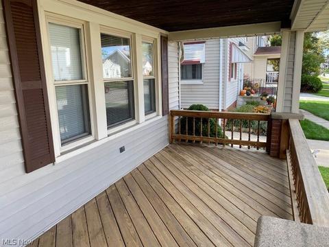 4203 Maplecrest Ave, Parma, OH 44134 photo 16