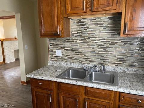 4203 Maplecrest Ave, Parma, OH 44134 photo 8