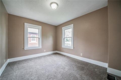 2037 E 29th St, Lorain, OH 44055 photo 23