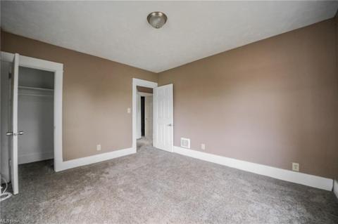 2037 E 29th St, Lorain, OH 44055 photo 21