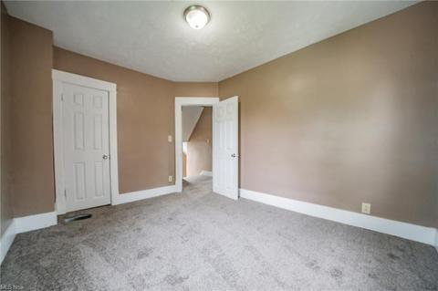 2037 E 29th St, Lorain, OH 44055 photo 15