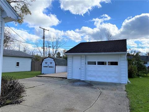 2140 E 44th St, Ashtabula, OH 44004 photo 7