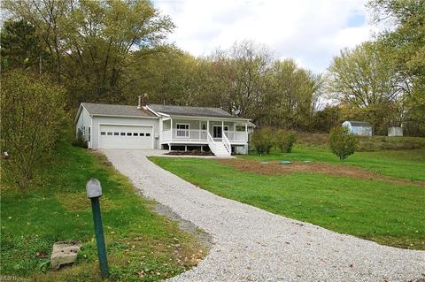 3515 End Ave SE, Canton, OH 44707 photo 1