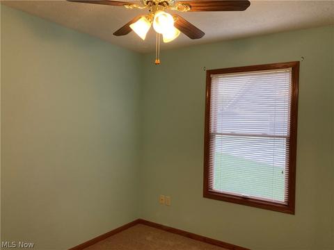 124 Stonehedge Dr, Elyria, OH 44035 photo 17