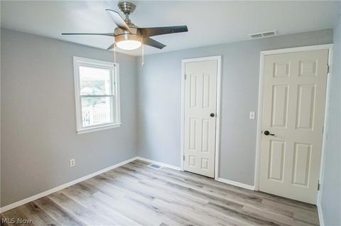 2126 Sunset Dr, Wickliffe, OH 44092 photo 15