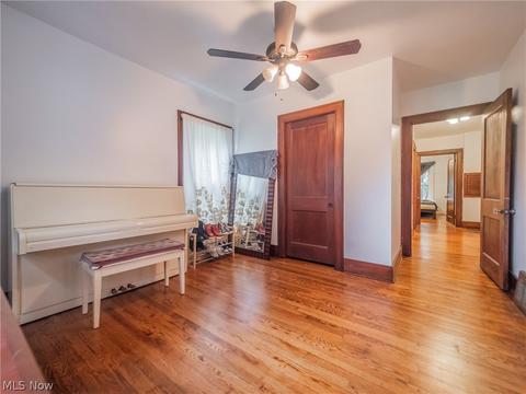 6499 Lake Ave, Elyria, OH 44035 photo 13