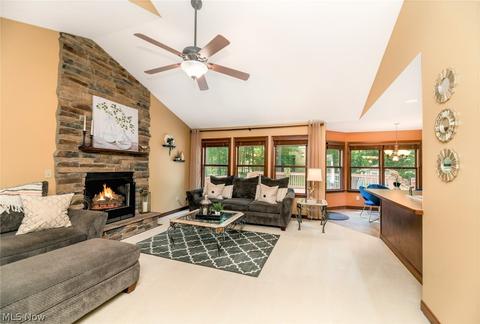 4697 Lexington Pl, Ravenna, OH 44266 photo 4