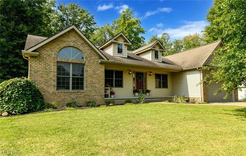4697 Lexington Pl, Ravenna, OH 44266 photo 1