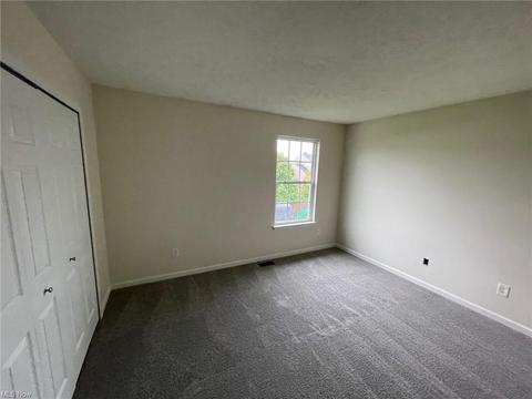 108 Firestone Dr, Berea, OH 44017 photo 11