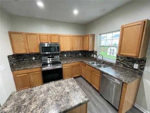 108 Firestone Dr, Berea, OH 44017 photo 7