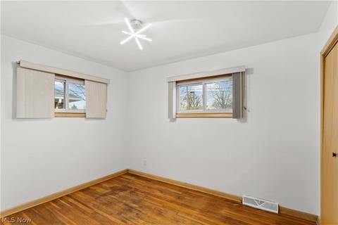 308 E 280th St, Euclid, OH 44132 photo 21