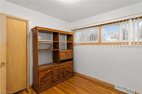 308 E 280th St, Euclid, OH 44132 photo 15