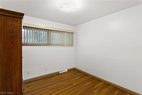 308 E 280th St, Euclid, OH 44132 photo 14