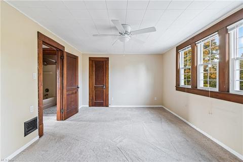 306 E 10th St, Dover, OH 44622 photo 18