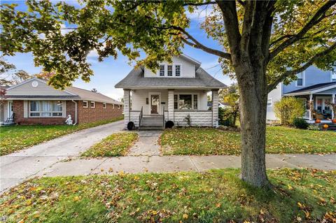 306 E 10th St, Dover, OH 44622 photo 1