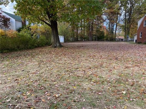 332 Melbourne Ave, Boardman, OH 44512 photo 1