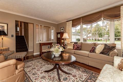 7072 Constantine Ct, Mentor, OH 44060 photo 5