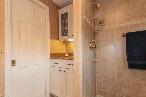 7072 Constantine Ct, Mentor, OH 44060 photo 19