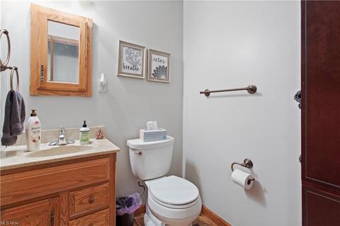 260 Crestview, Elyria, OH 44035 photo 17