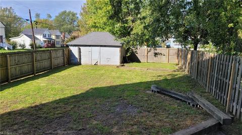 1831 W 8th St, Ashtabula, OH 44004 photo 22