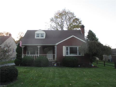 15 Clingan Rd, Struthers, OH 44471 photo 1