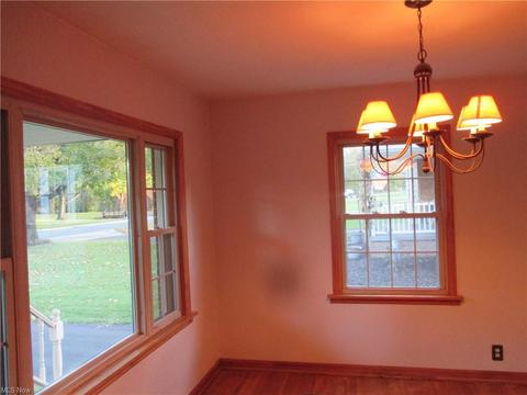 15 Clingan Rd, Struthers, OH 44471 photo 5