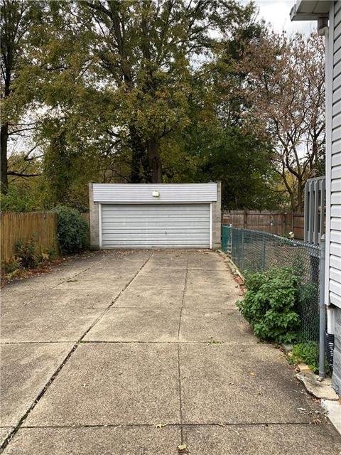 492 Delmar Ave, Akron, OH 44310 photo 5