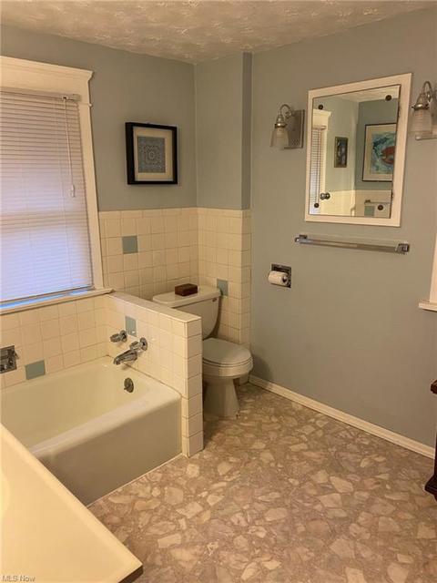 492 Delmar Ave, Akron, OH 44310 photo 20
