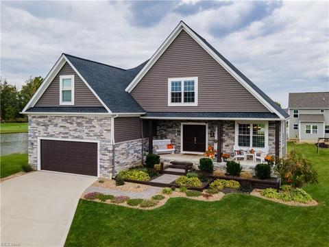 513 Bailey Ct, Lagrange, OH 44050 photo 2
