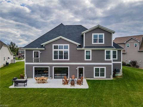 513 Bailey Ct, Lagrange, OH 44050 photo 4