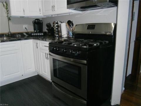 3640 Risher Rd, Youngstown, OH 44511 photo 5