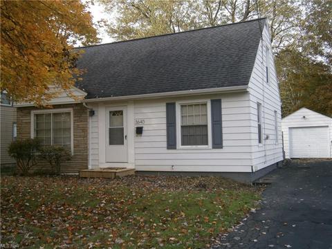 3640 Risher Rd, Youngstown, OH 44511 photo 2